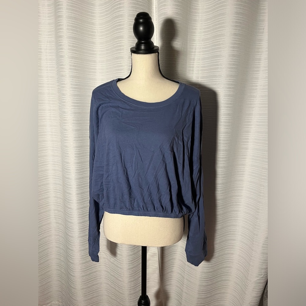 Offline by Aerie Blue Cropped Long Sleeve top